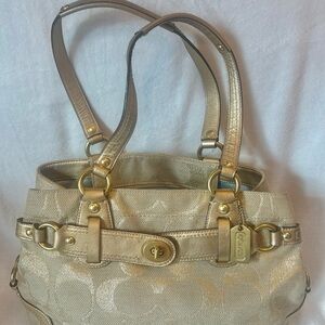 Coach Signature Carly Turnlock Metallic Gold Shoulder Bag Y2K Metal Hangtag